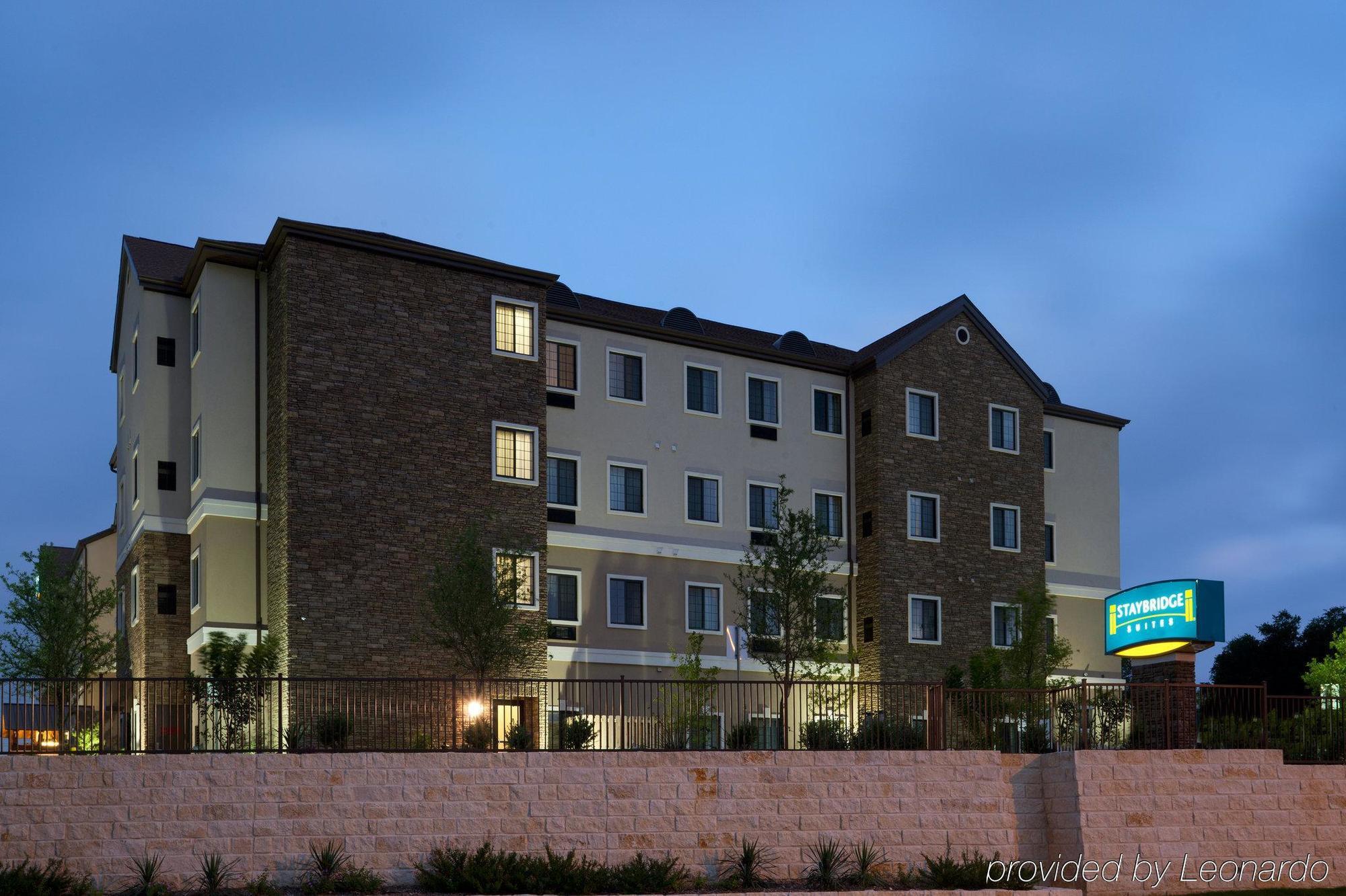 Staybridge Suites San Antonio Sea World By Ihg Exterior photo