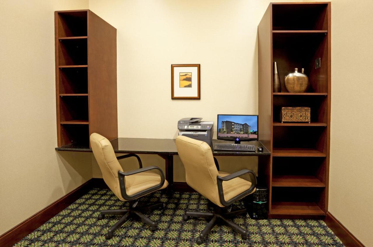 Staybridge Suites San Antonio Sea World By Ihg Exterior photo